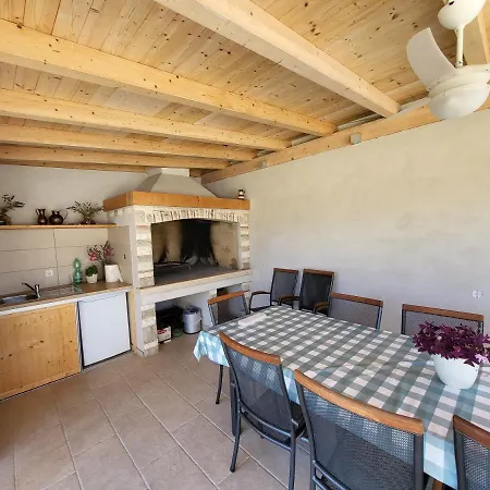 Melisa Διαμέρισμα Πούλα